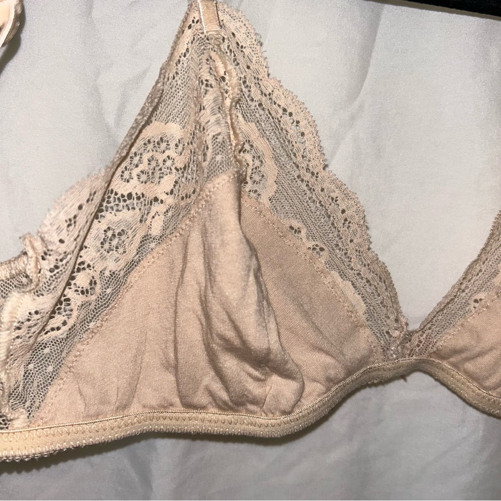 Eberjey Lace Wireless Bralette - Picture 4 of 6